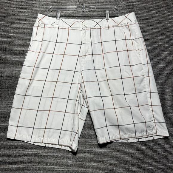 O'Neill Other - O'Neill Shorts Men's Size 36 White Plaid Casual Walking